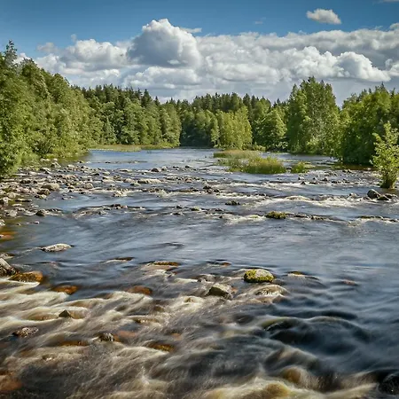 Riverfront Retreat Taimen With Wooden Sauna & Wild Nature Lasakoski