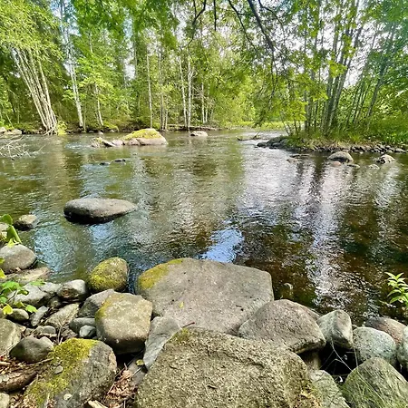 Apartamento Riverfront Retreat Taimen With Wooden Sauna & Wild Nature Lasakoski